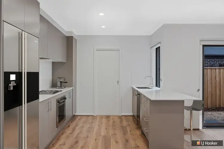 Second view of Homely house listing, 6 Harry Drive, Thornhill Park VIC 3335