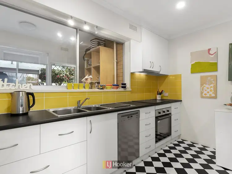 Second view of Homely unit listing, 3/412 Murray Street, Colac VIC 3250