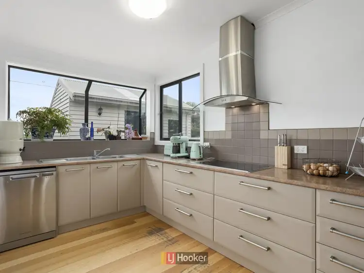 Second view of Homely house listing, 285 Sinclair Street South, Elliminyt VIC 3250