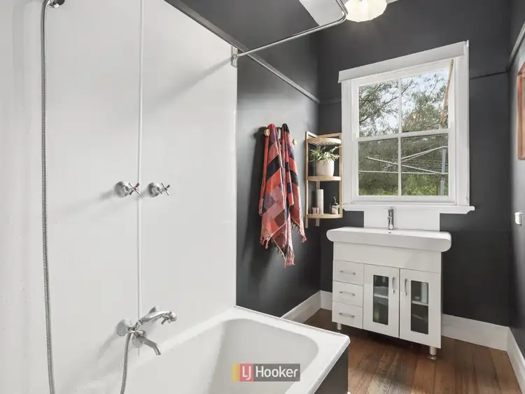 Fourth view of Homely house listing, 285 Sinclair Street South, Elliminyt VIC 3250