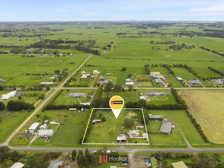 Fifth view of Homely house listing, 285 Sinclair Street South, Elliminyt VIC 3250