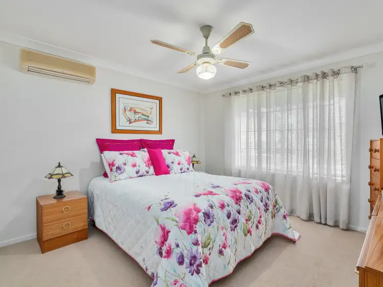 Second view of Homely house listing, 32 Debra Anne Drive, Bateau Bay NSW 2261