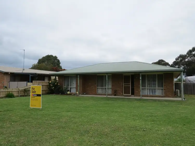 37 Hoyt Street, Lindenow VIC 3865