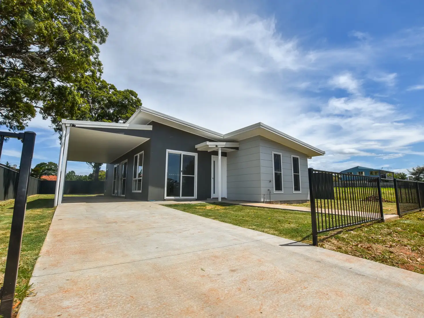Main view of Homely house listing, 4 Vista Street, Russell Island QLD 4184