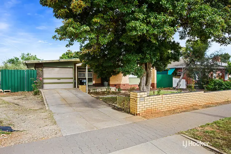 12 Parkinson Street, Elizabeth Downs SA 5113
