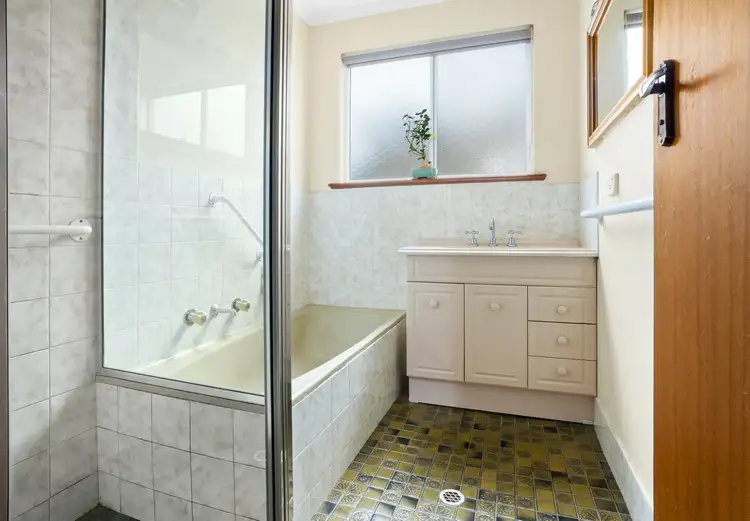 Sixth view of Homely house listing, 1A Trenaman Crescent, Berri SA 5343