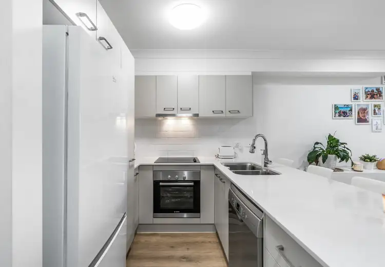 Fifth view of Homely townhouse listing, Unit 5/17 Pickwick Street, Cannon Hill QLD 4170