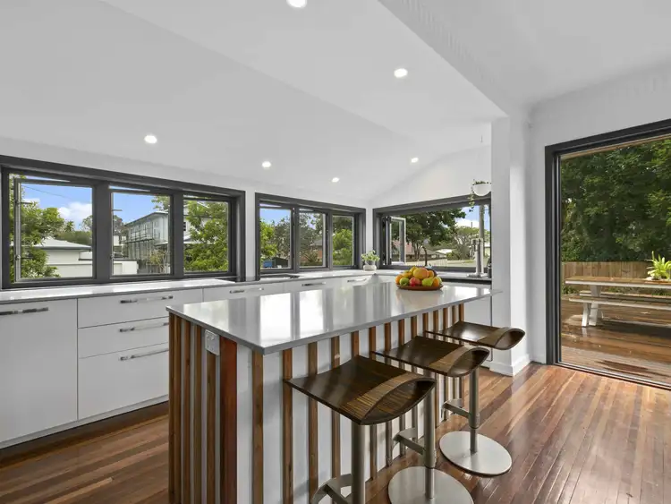 Sixth view of Homely house listing, 32 William Parade, Fairfield QLD 4103