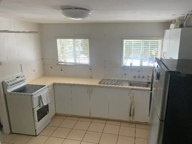 Fifth view of Homely house listing, 28 Pacific Avenue, Tannum Sands QLD 4680
