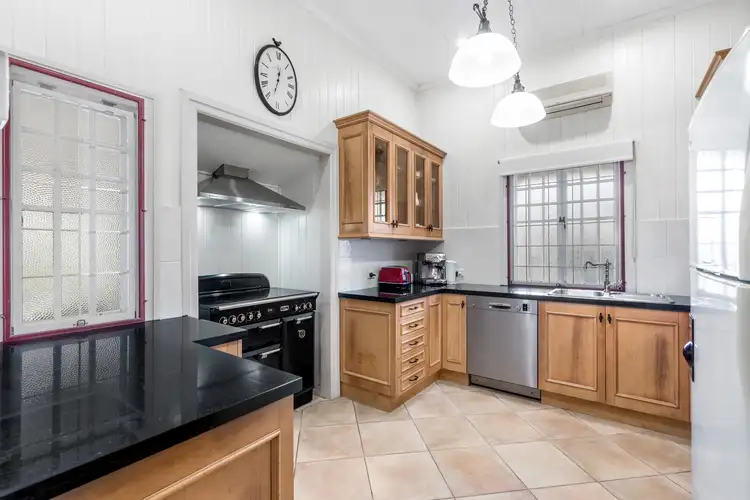 Sixth view of Homely house listing, 7 Holland Road, Holland Park QLD 4121