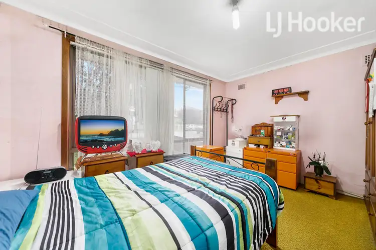 Fifth view of Homely house listing, 7 Elva Street, Cabramatta West NSW 2166
