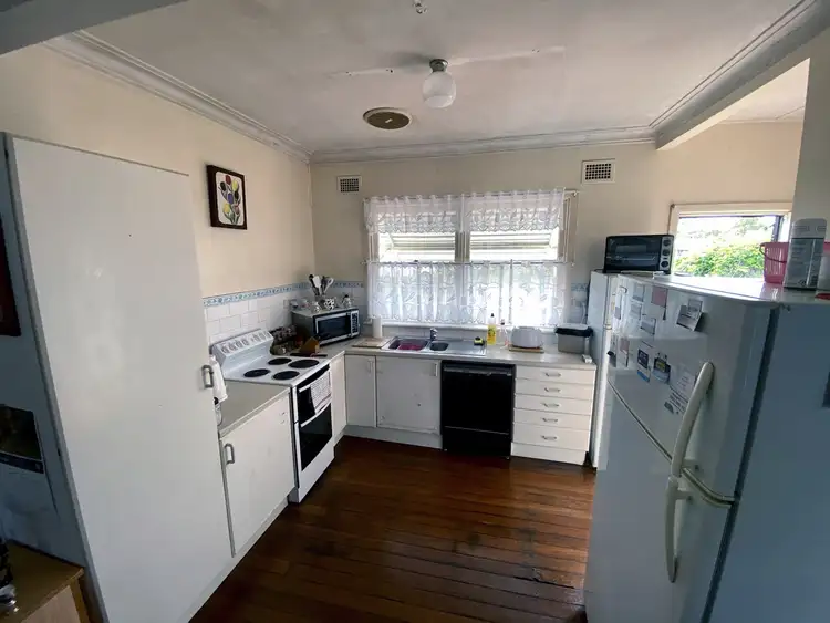 Sixth view of Homely house listing, 2 Vine Street, North Haven NSW 2443