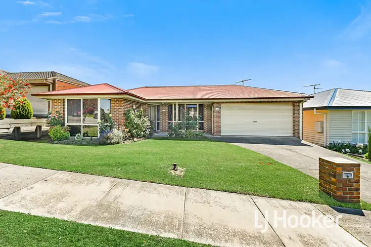 Main view of Homely house listing, 10 Kathryn Close, Pakenham VIC 3810