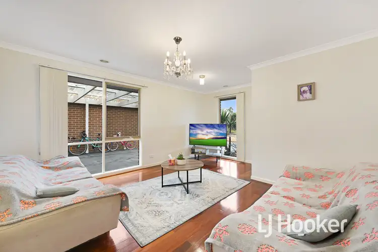 Third view of Homely house listing, 5 Dianna Court, Hampton Park VIC 3976