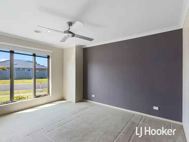 Sixth view of Homely house listing, 2 Goodenia Court, Inverloch VIC 3996