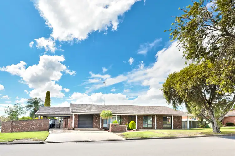 1 Nerang Circuit, South Penrith NSW 2750