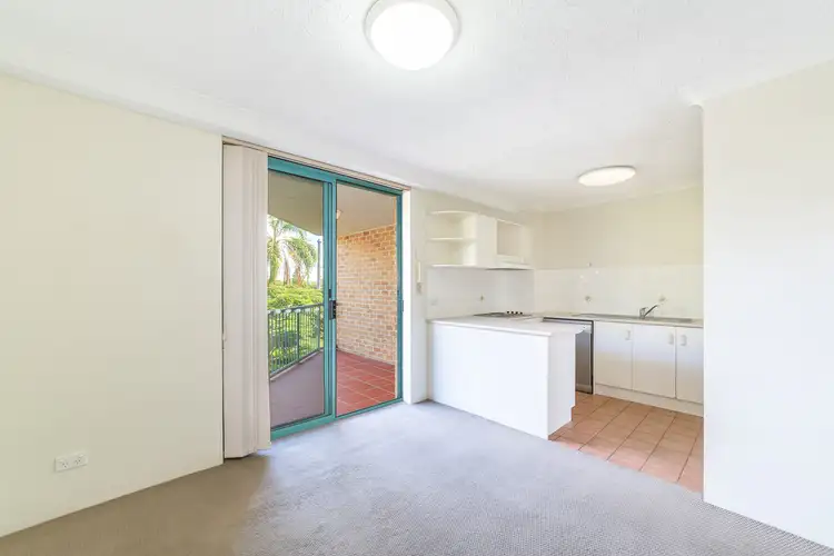 Fifth view of Homely unit listing, 7/45 Pohlman Street, Southport QLD 4215