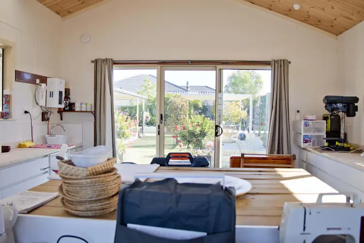 Seventh view of Homely house listing, 196 Braidwood Drive, Australind WA 6233