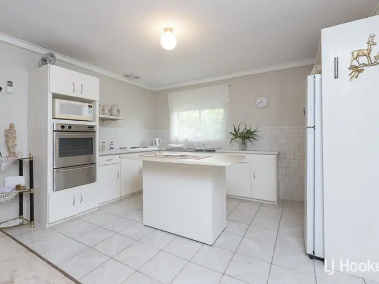 18 Oleander Street, Maddington WA 6109