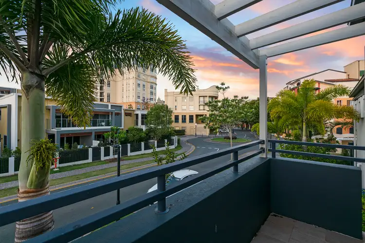 Sixth view of Homely house listing, 3040 Everglade Avenue, Carrara QLD 4211