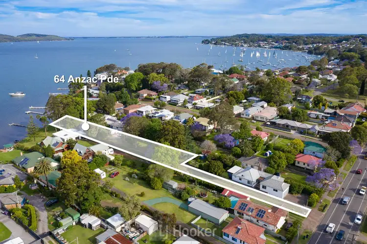 64 Anzac Parade, Toronto NSW 2283