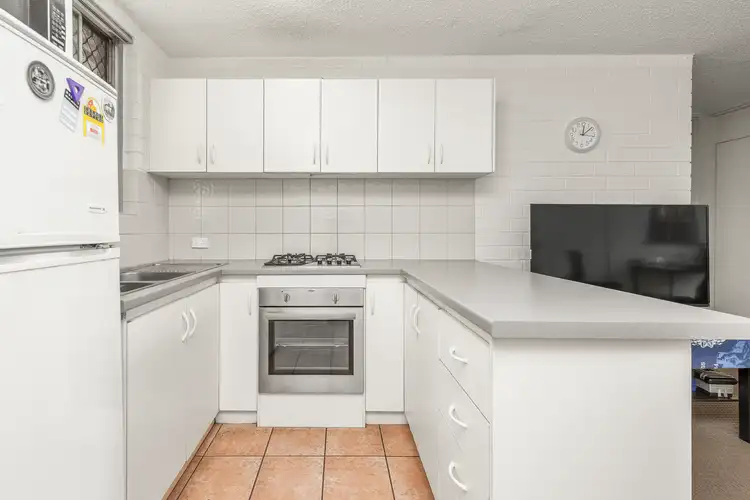 11D/49 Herdsman Parade, Wembley WA 6014