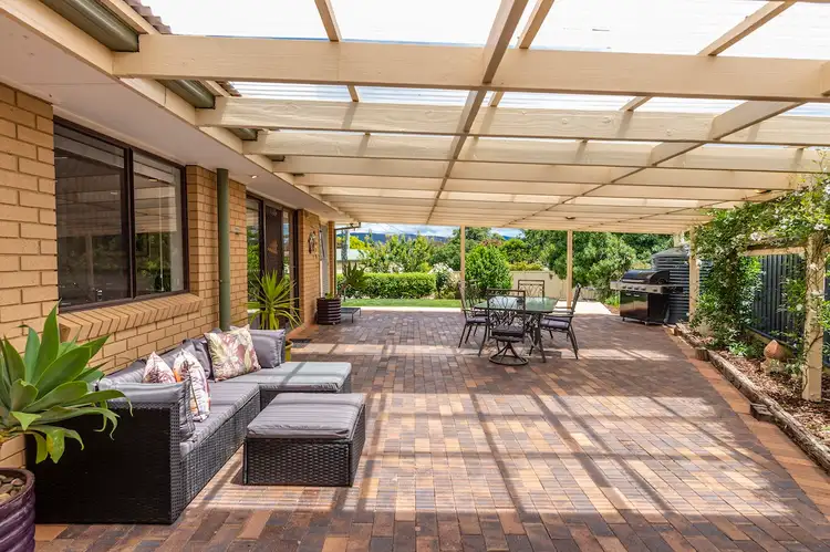 Second view of Homely house listing, 6 Schonell Circuit, Oxley ACT 2903