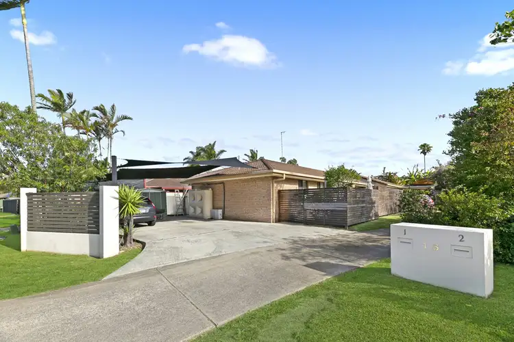 1/16 Elm Court, Labrador QLD 4215