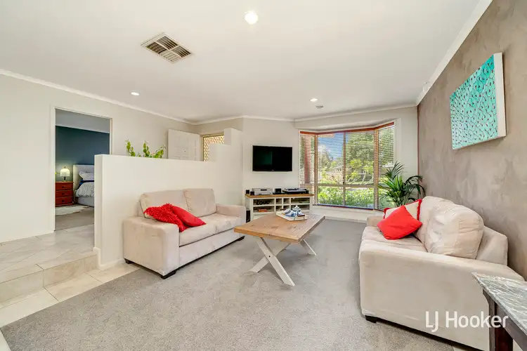 Fifth view of Homely house listing, 9 Dexion Place, Dunlop ACT 2615