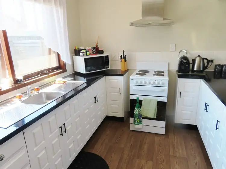 Fifth view of Homely unit listing, Unit 2/4-6 Duke Street, Rosedale VIC 3847