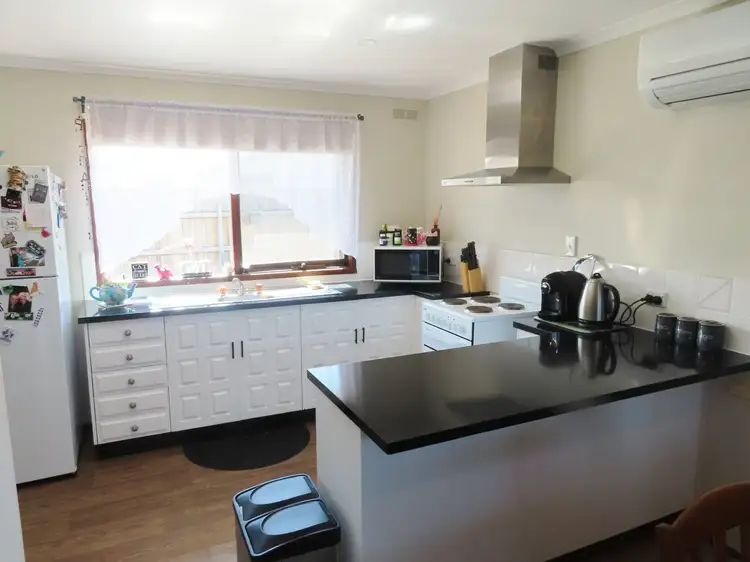 Seventh view of Homely unit listing, Unit 2/4-6 Duke Street, Rosedale VIC 3847