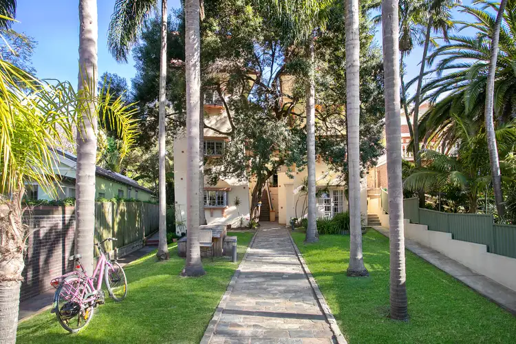 19/64 Sir Thomas Mitchell Road, Bondi Beach NSW 2026