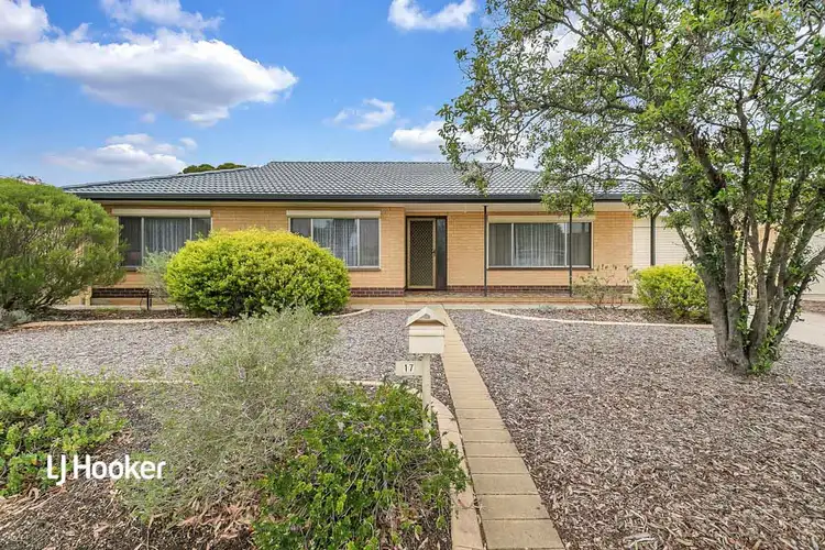 17 Trenton Terrace, Pooraka SA 5095