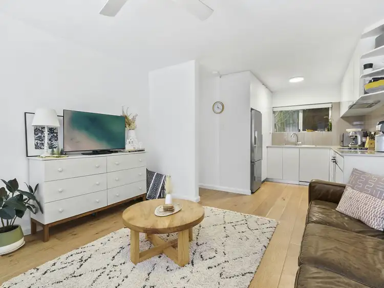 Fifth view of Homely apartment listing, 1/196 Ocean Street, Narrabeen NSW 2101