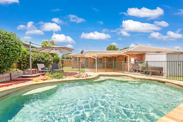 23 Poinciana Avenue, Victoria Point QLD 4165