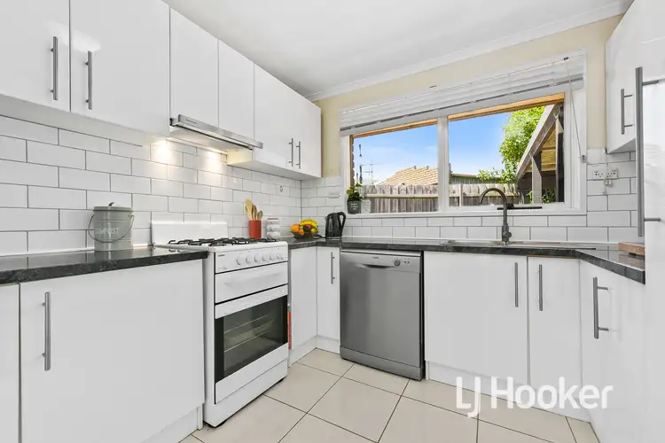 Fourth view of Homely house listing, 3 Fox Close, Hampton Park VIC 3976