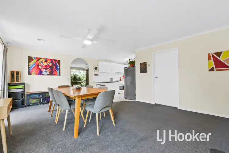 Fifth view of Homely house listing, 3 Fox Close, Hampton Park VIC 3976