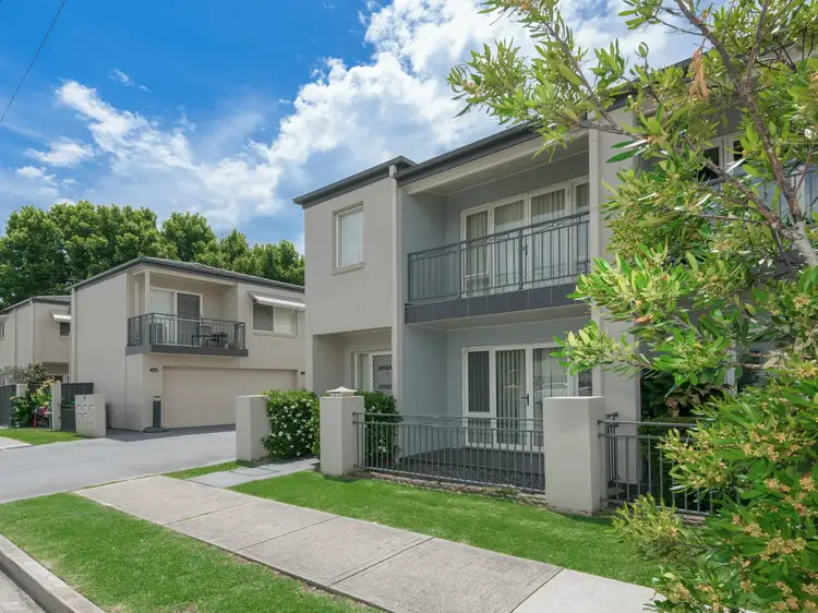 1/31 Samdon Street, Hamilton NSW 2303