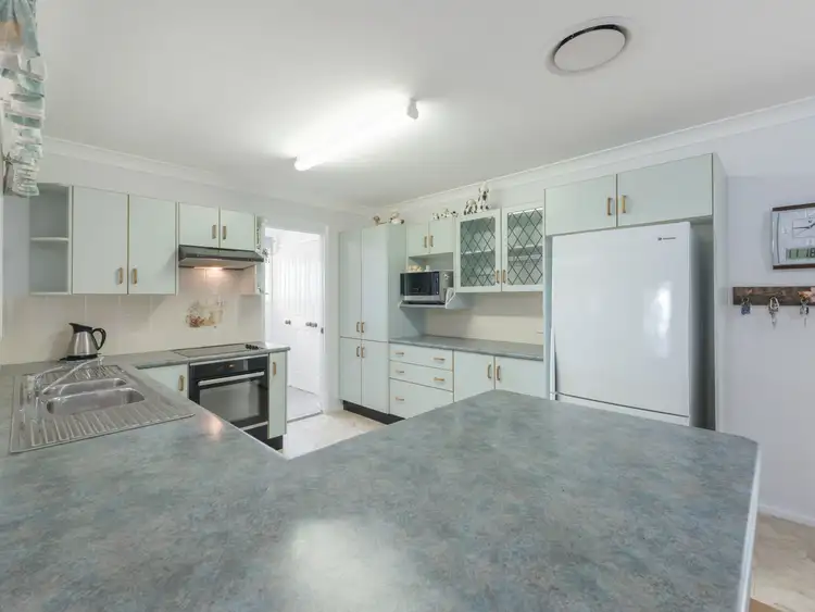 Fifth view of Homely house listing, 27 Minimbah Close, Wallsend NSW 2287