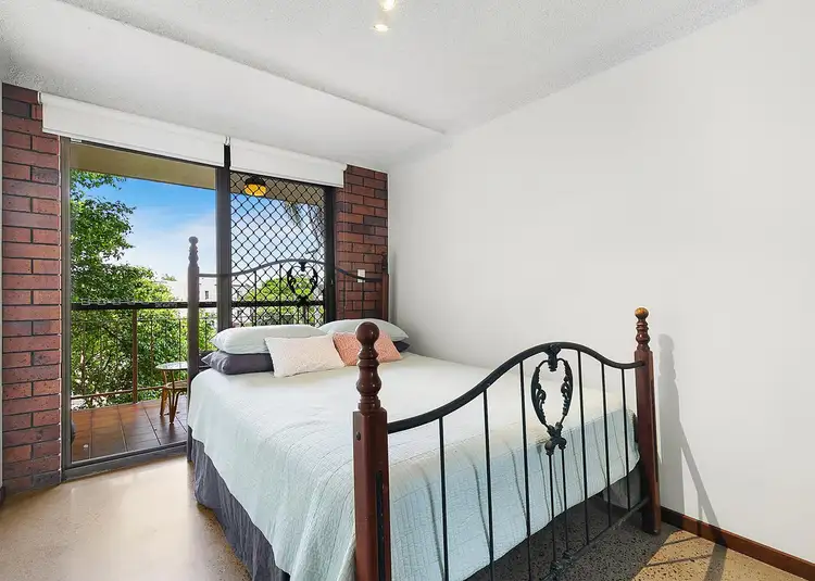 Sixth view of Homely apartment listing, 2/3 Curd Street, Greenslopes QLD 4120