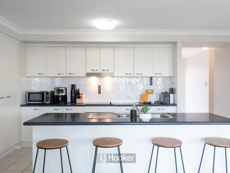 Sixth view of Homely house listing, 1 Dudley Court, Crestmead QLD 4132