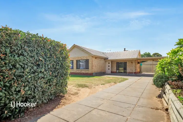 16 Davidson Road, Elizabeth Vale SA 5112