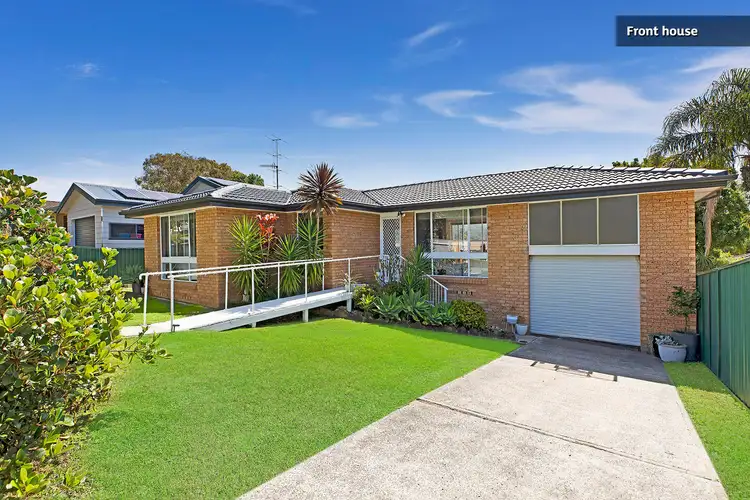 19 Premier Way, Bateau Bay NSW 2261