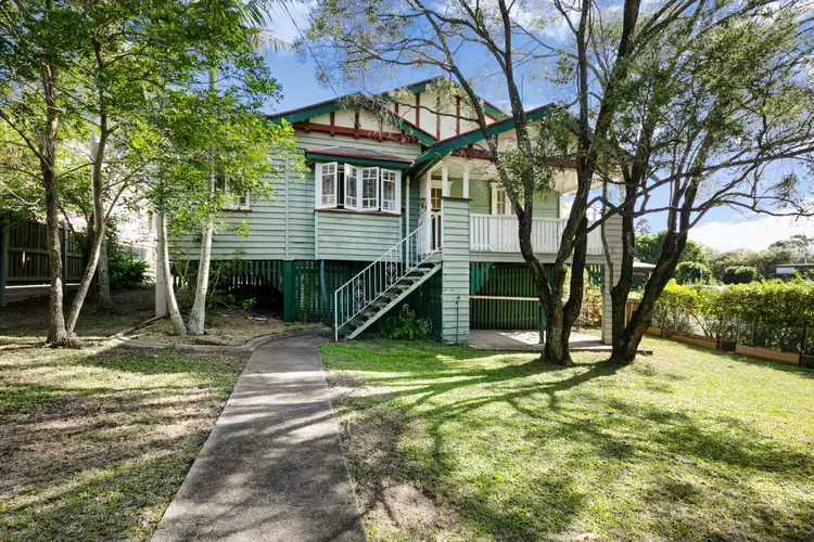 124 Waverley Street, Annerley QLD 4103