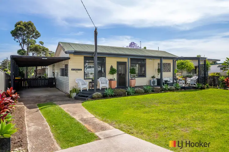 56 Bavarde Avenue, Batemans Bay NSW 2536