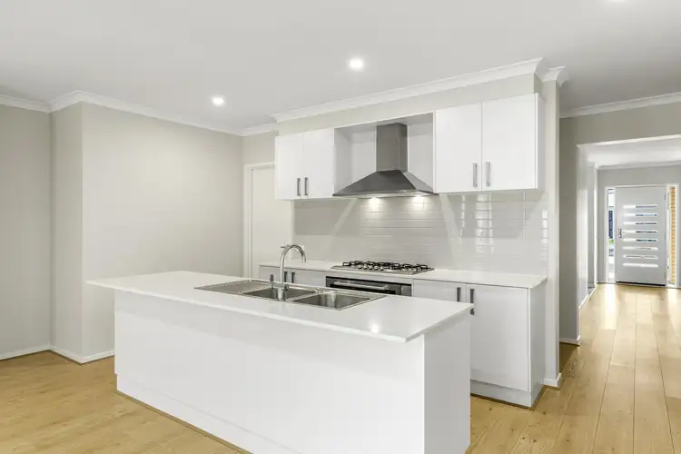 Second view of Homely house listing, 7 Emu Street, St Leonards VIC 3223