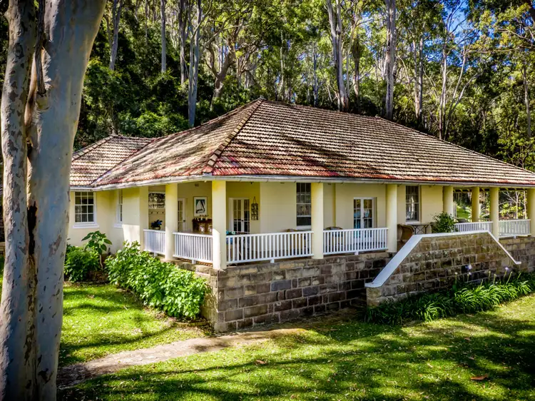 Fifth view of Homely house listing, 8 Lovett Bay, Lovett Bay NSW 2105