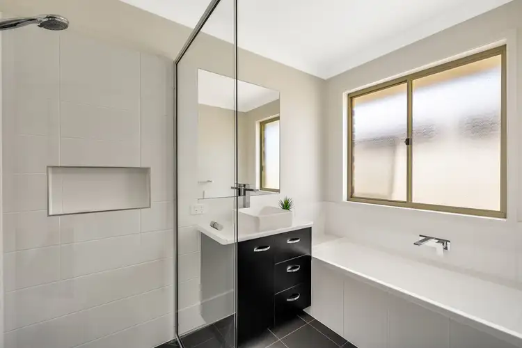 Sixth view of Homely house listing, 539 Greenwattle Street, Glenvale QLD 4350
