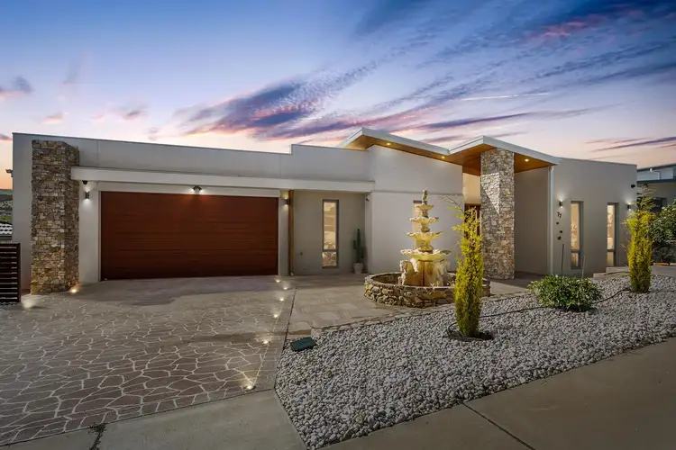 77 Slim Dusty Circuit