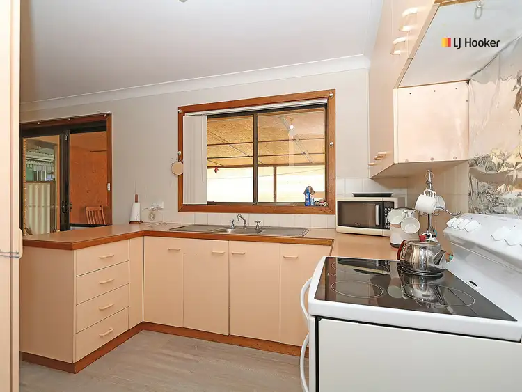 Third view of Homely house listing, 28 Wiradjuri Crescent, Wagga Wagga NSW 2650